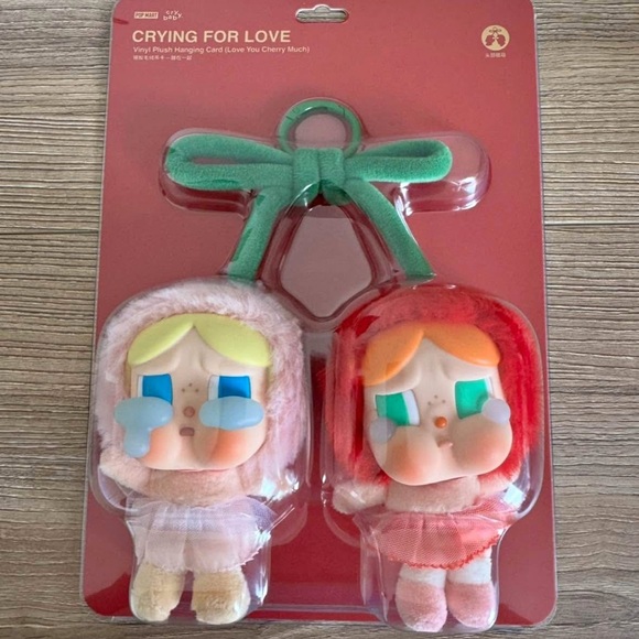 Accessories - Crying for love cry baby
